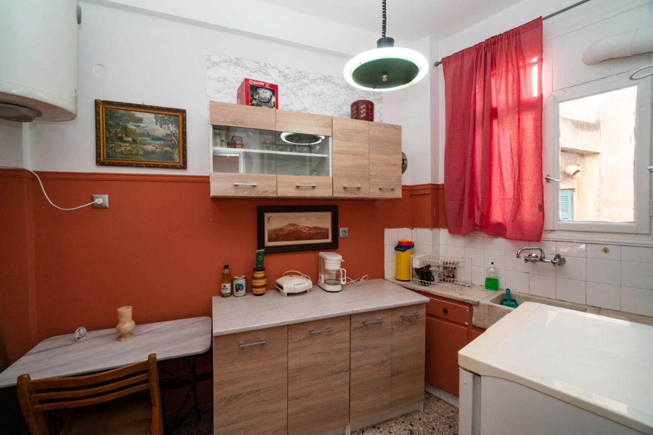Acropolis View Vintage Style Apartment In Koukaki Афіни Екстер'єр фото